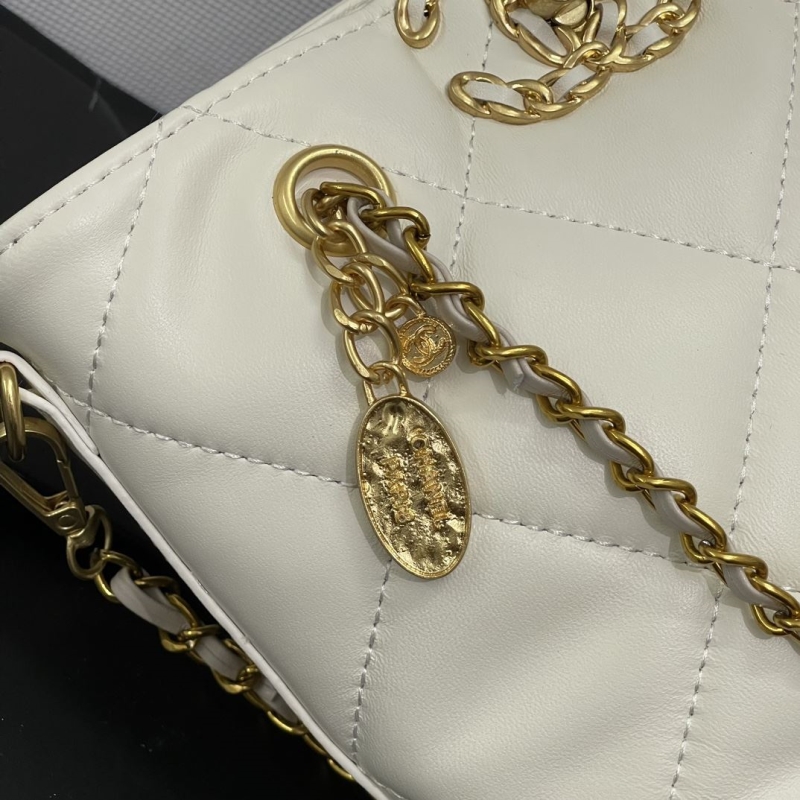 Ch**el bucket bags